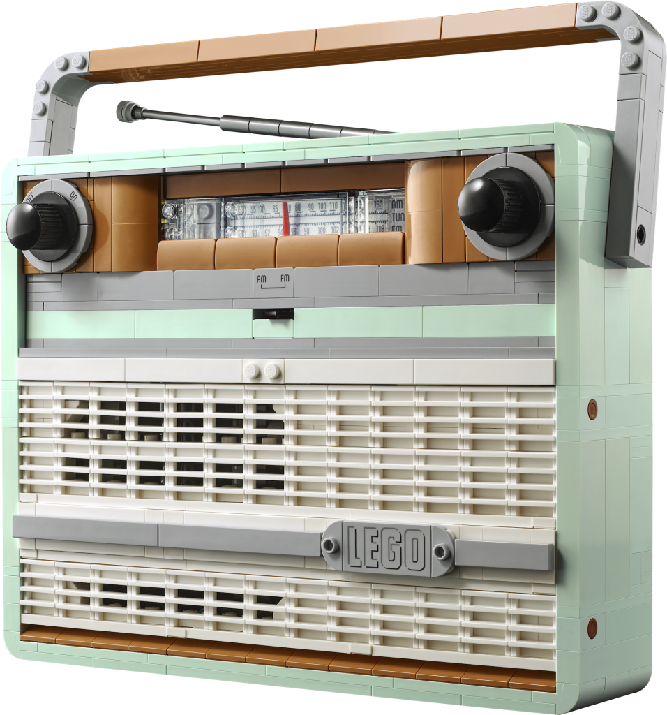 LEGO Icons 10334 Retro Radio 3 956x1024