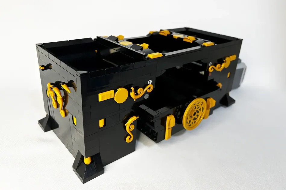 LEGO Ideas Working Ornate Card Shuffler 5