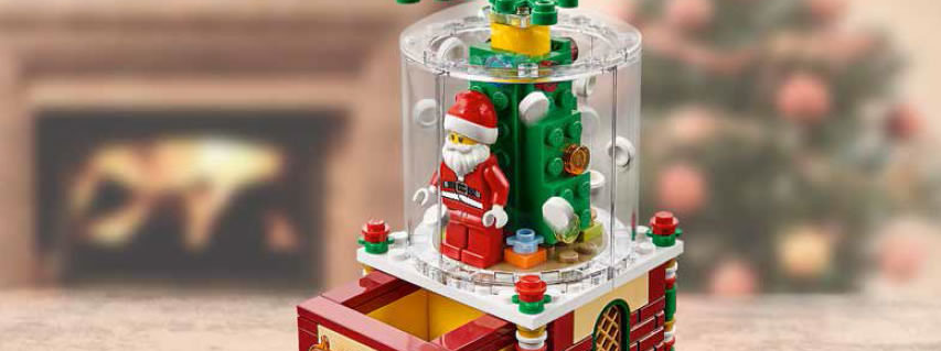 Free exclusive LEGO Snowglobe at online store