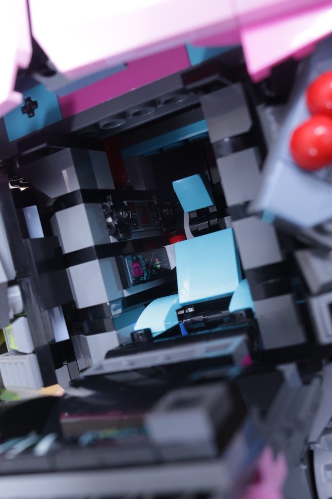 LEGO Fortnite 77078 Mecha Team Leader review 15 683x1024