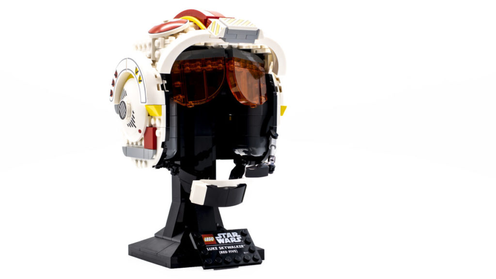 75327 Luke Skywalker Red Five Helmet 6 1024x576