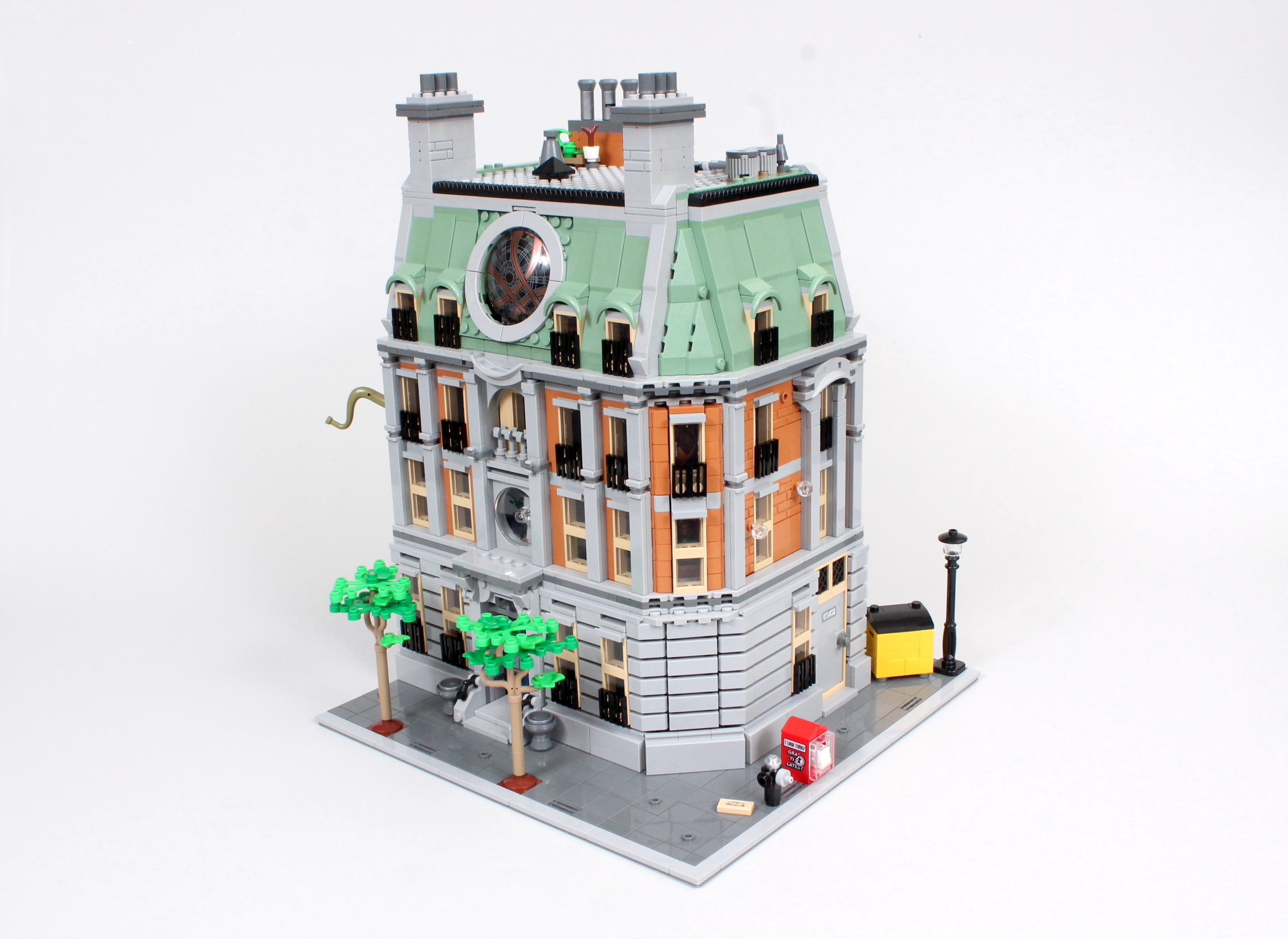 LEGO Marvel 76218 Sanctum Sanctorum review 20 scaled