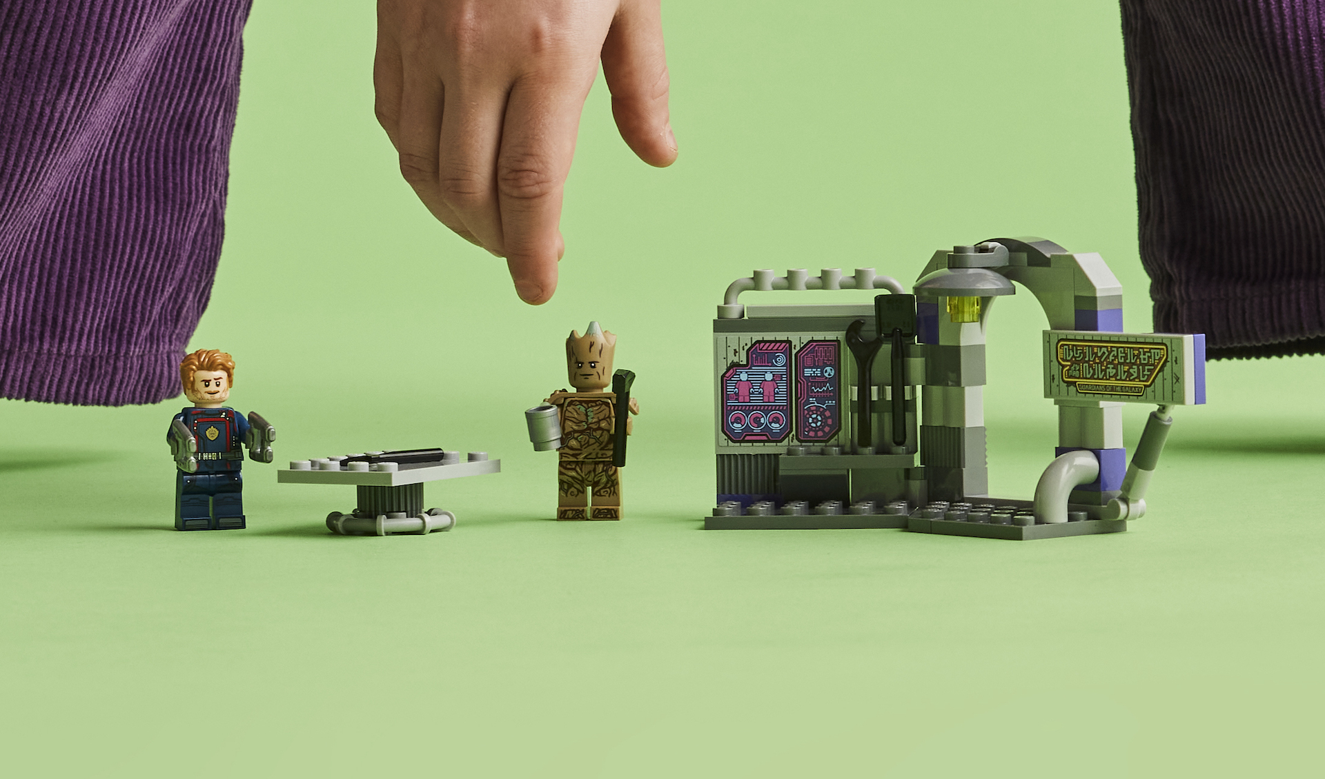 LEGO Marvel 76253 Guardians of the Galaxy Headquarters 7