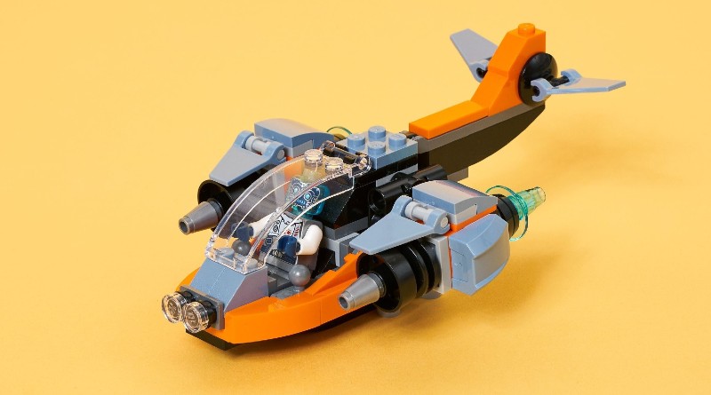 LEGO Creator 31111 Cyber Drone – did you know?