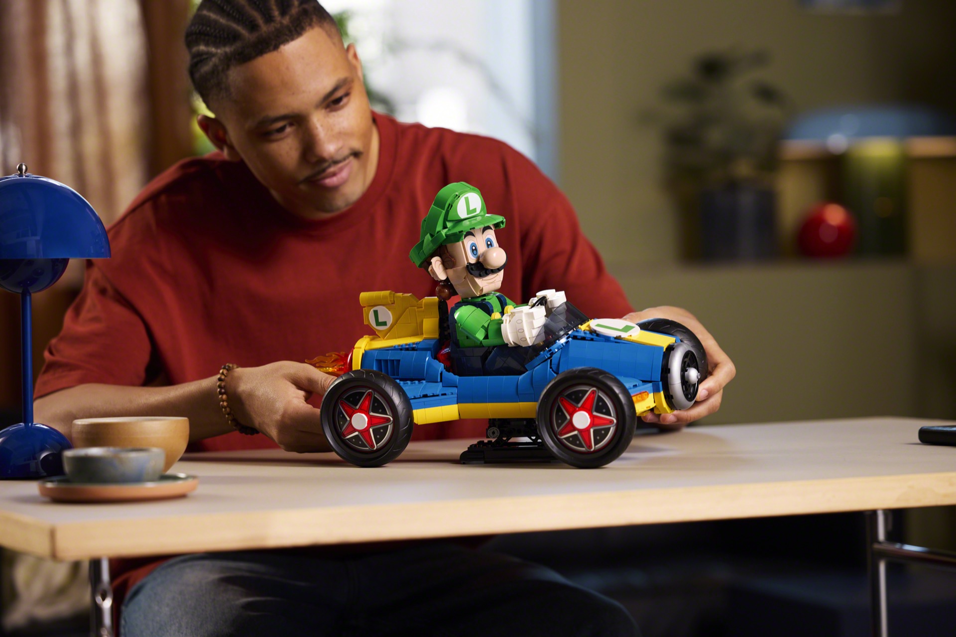LEGO Mario Kart 72050 Luigi Mach 8 15